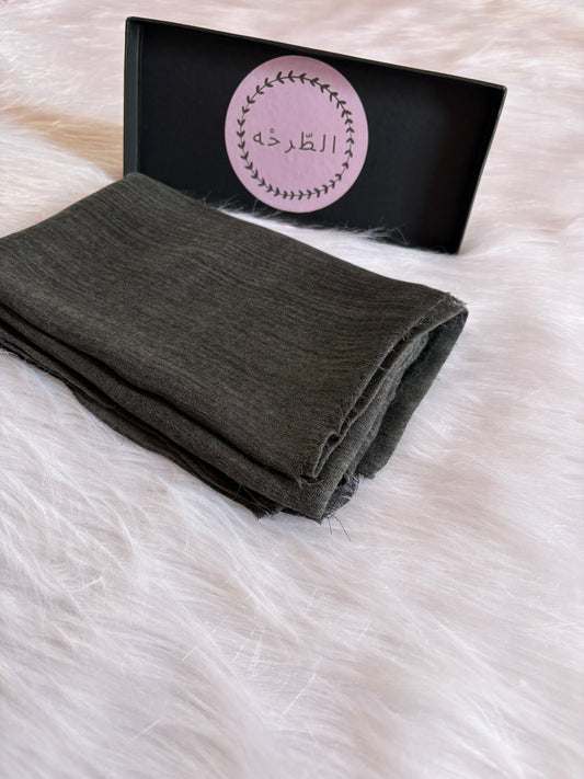 Ruffled Linen Hijab ( Dark grey)