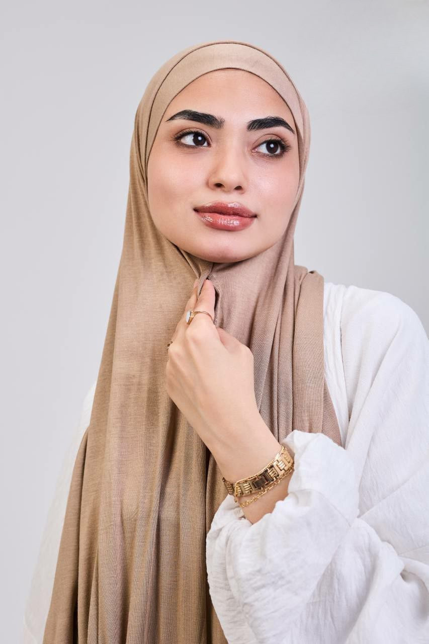 Easy hijab with bandana (Dark Beige)