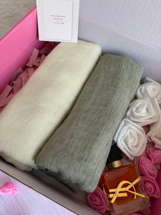 Mother's Day Gift (Ruffled Box)