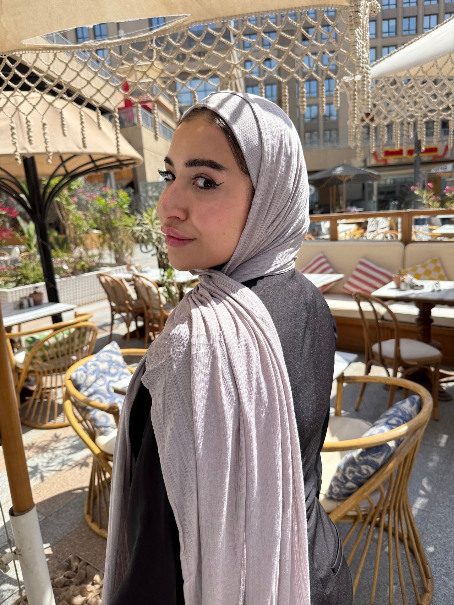 Elegant Kuwaiti Scarf With Bandana (Soft Gray )