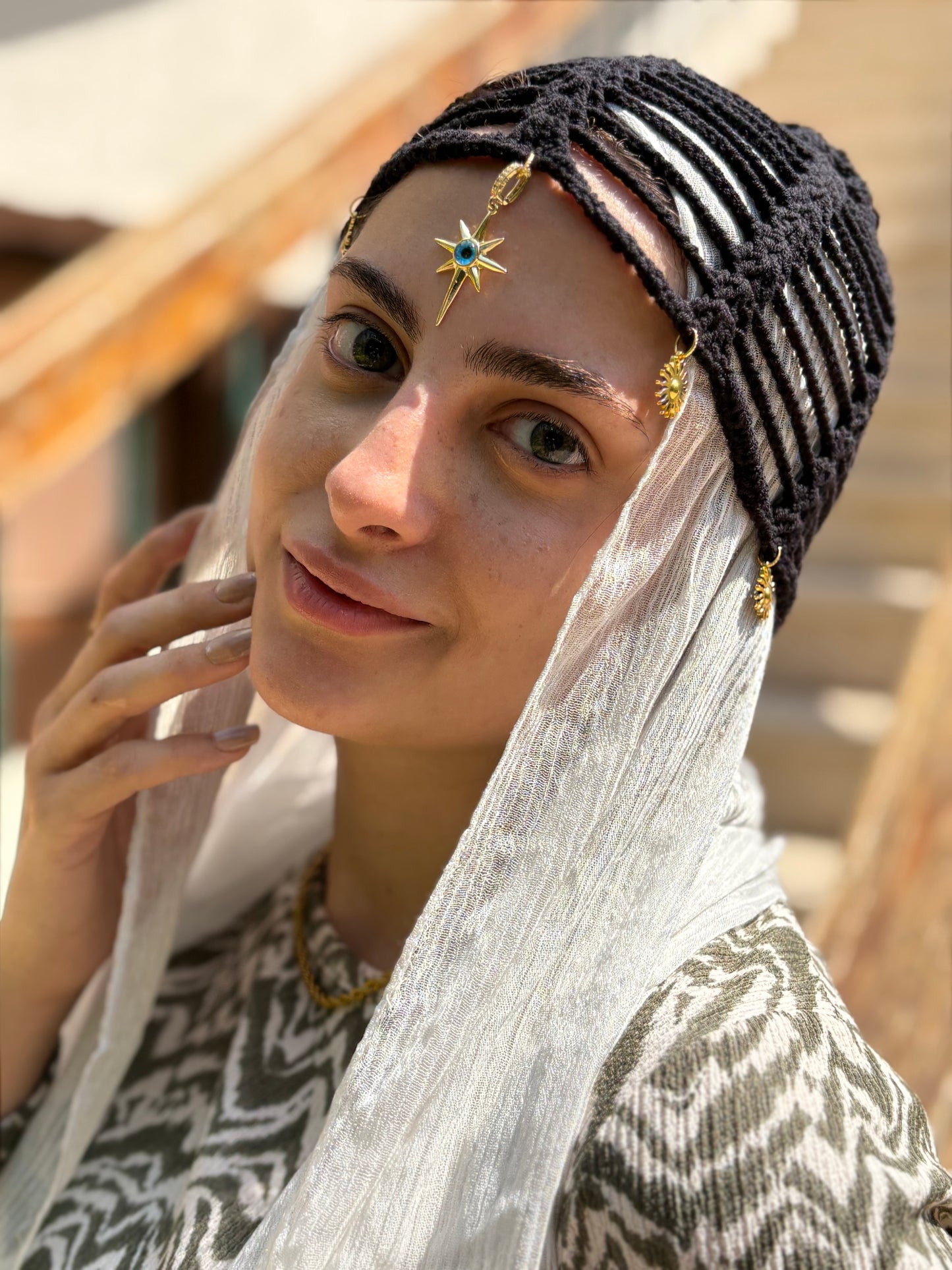 Mesh Hat ( Blue eye )