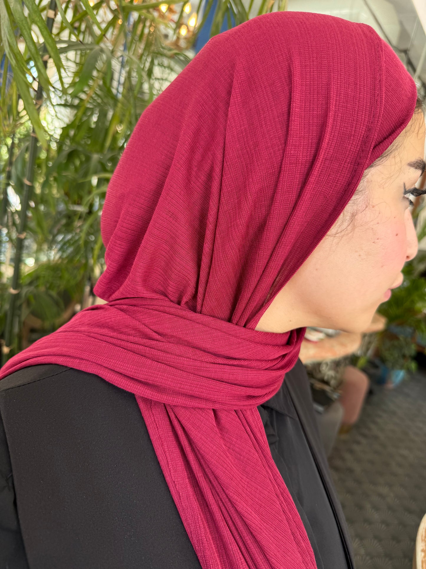 Elegant Kuwaiti Scarf With Bandana ( Burgandy )