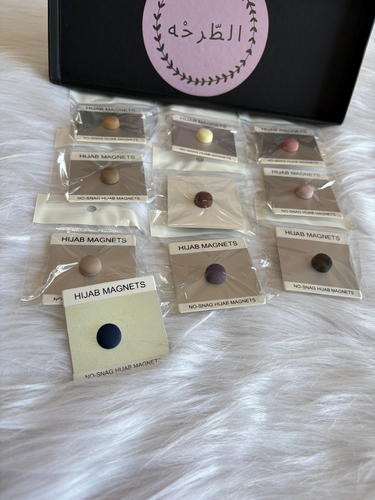 Hijab magnets
