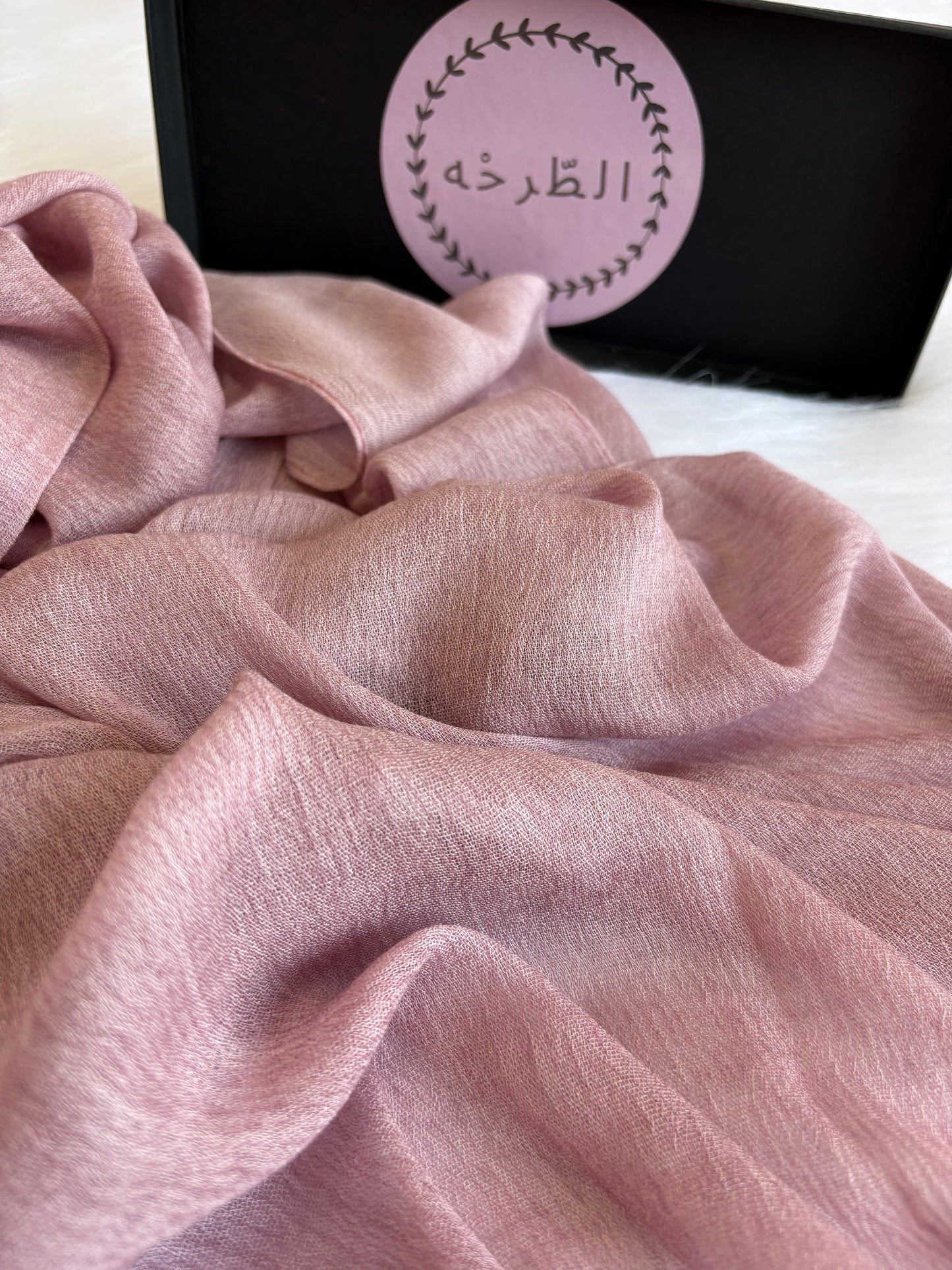 Ruffled Linen Hijab ( pink)
