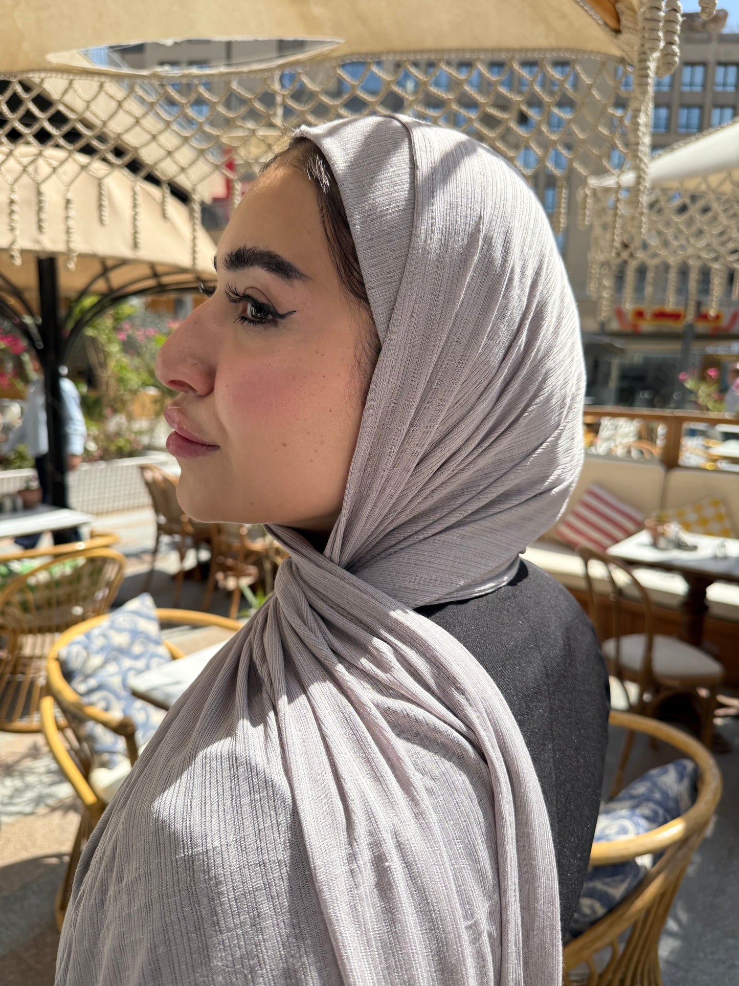 Elegant Kuwaiti Scarf With Bandana (Soft Gray )