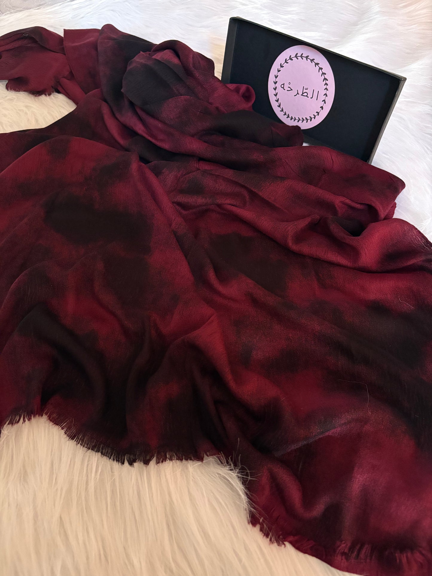 Garnished Linen hijab (Vlvet Burgandy)
