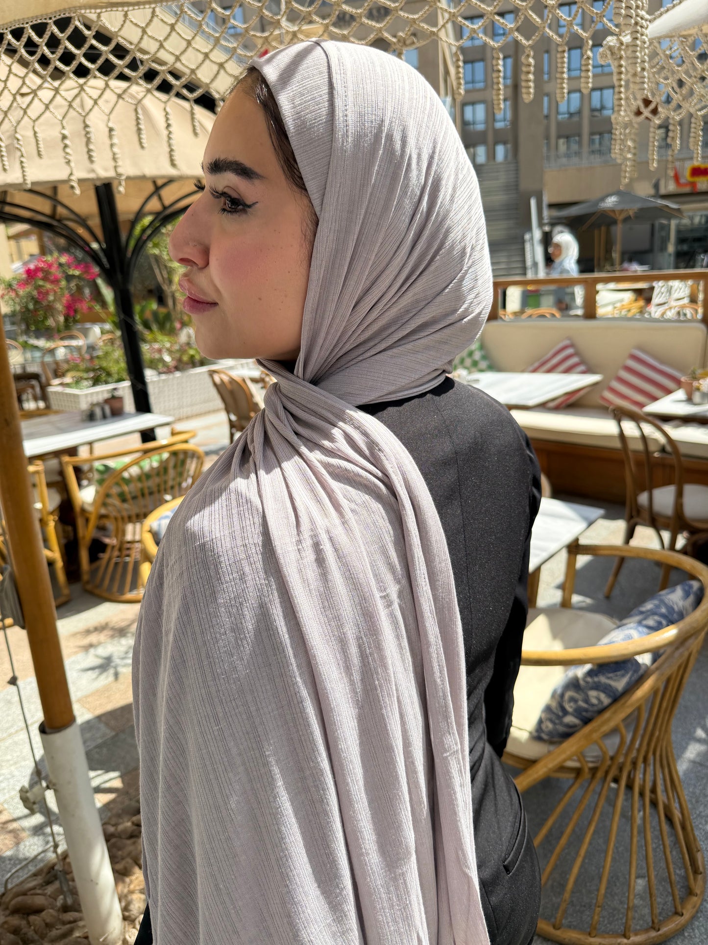 Elegant Kuwaiti Scarf With Bandana (Soft Gray )