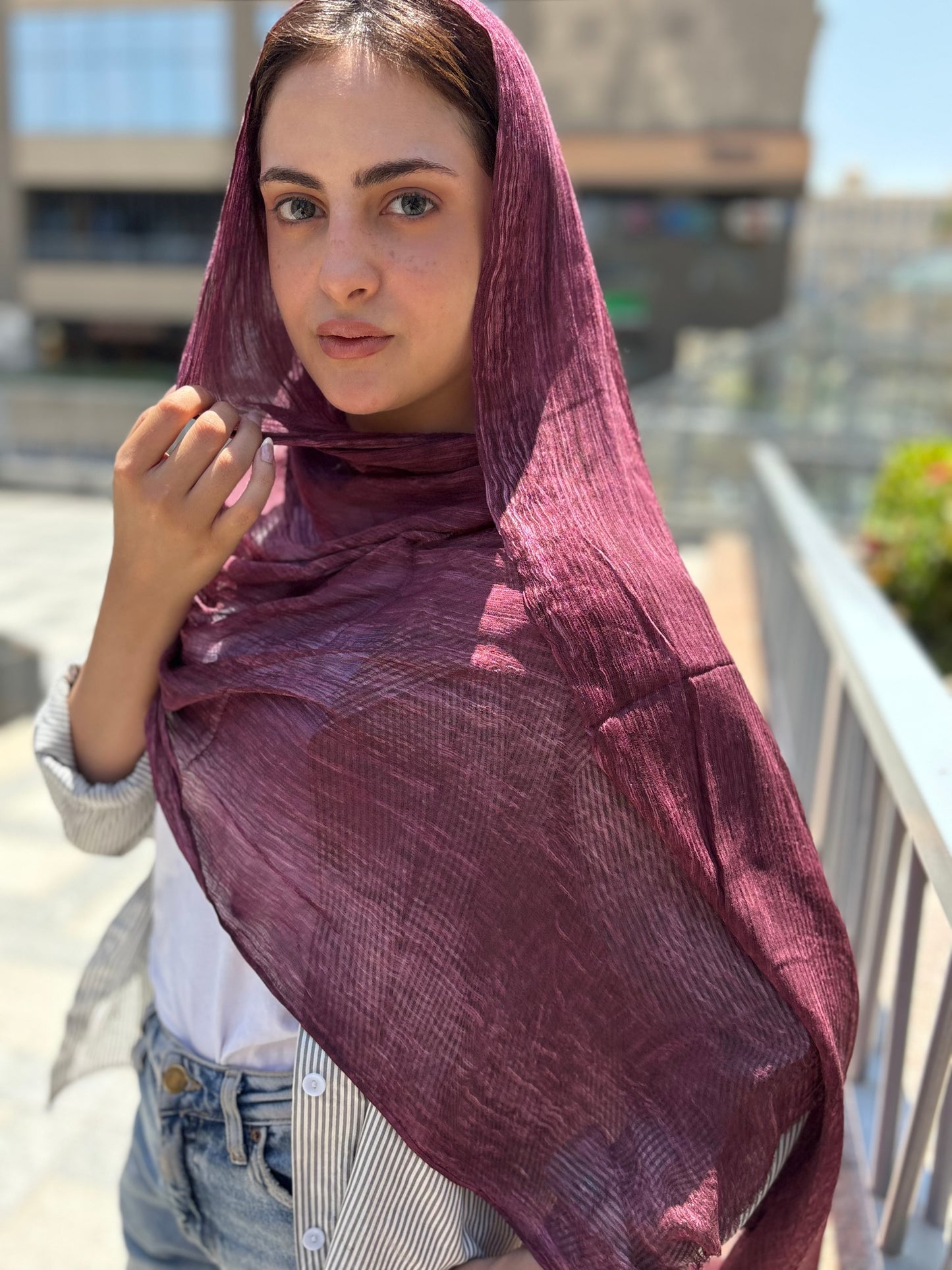 Messy Chiffon Hijab ( Royal Burgandy)