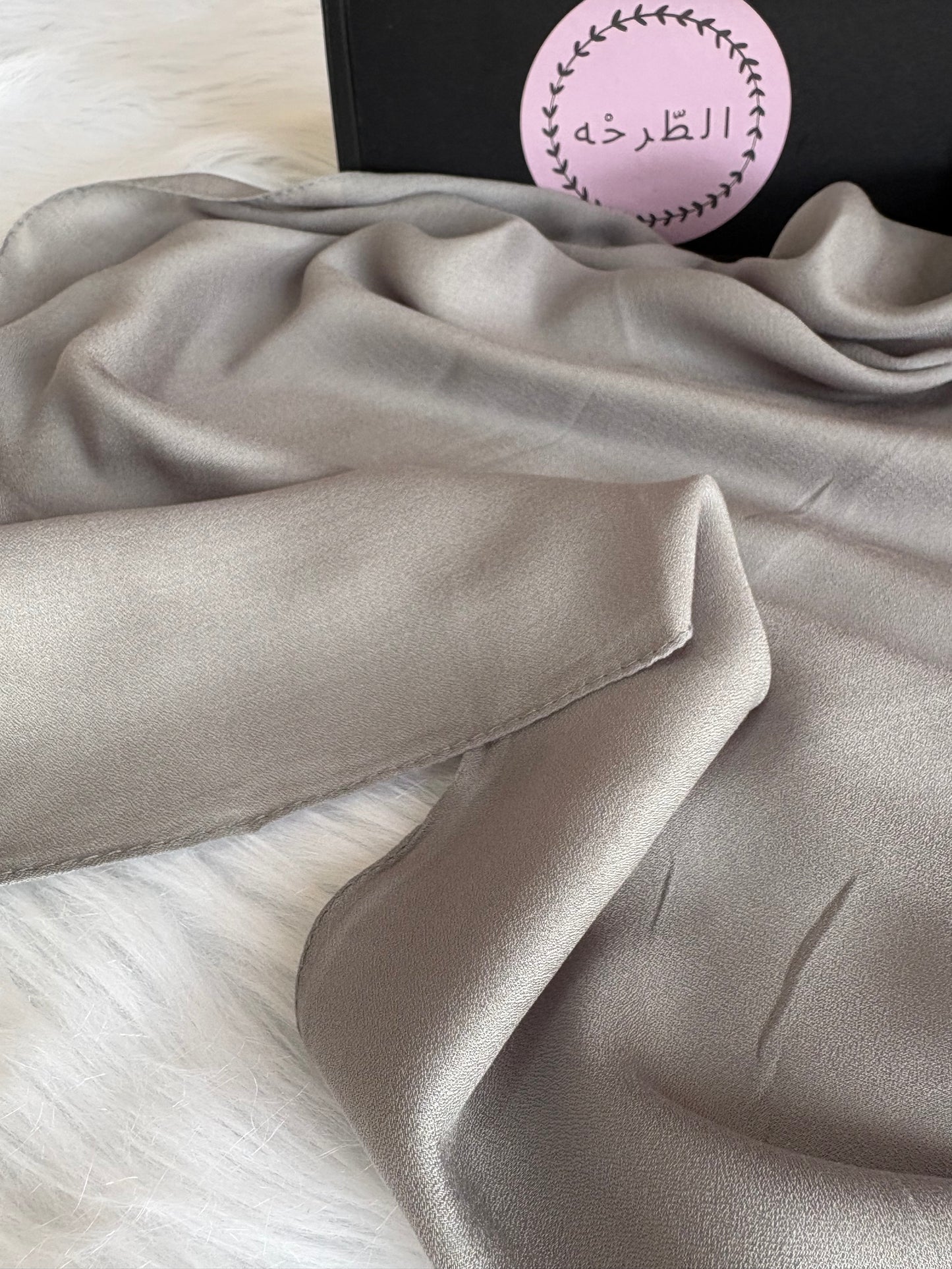 Elegance Modal ( Grey )