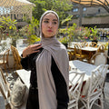 Elegant Kuwaiti Scarf With Bandana (Soft Gray )